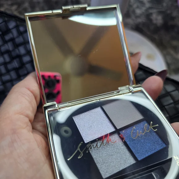 Smith & Cult Book of Eyes Eye Quad Palette - Ice Tears - Picture 8 of 9